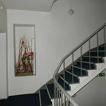 Tatari 53 Hotel 2*