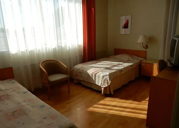 Tatari 53 Отель 2*