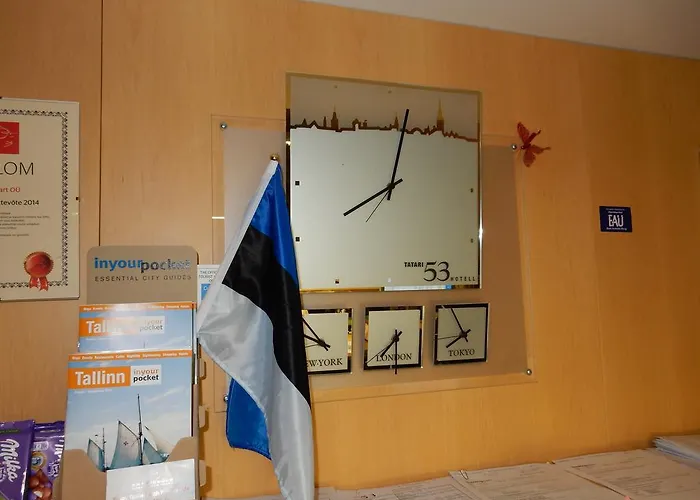 Отель Tatari 53