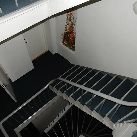 Tatari 53 Hotel